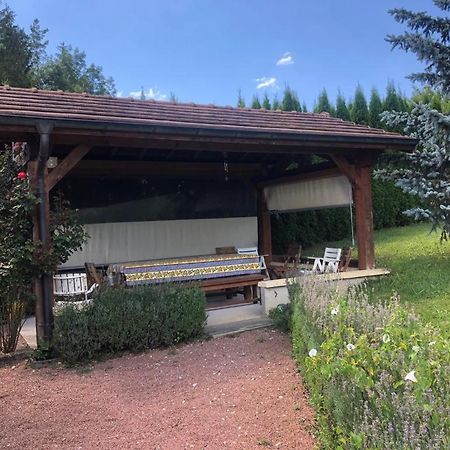 Maison/Gite Familial Dans Le Jura A 200M Du Lac Avec Piscine Privee Marigny  Kültér fotó