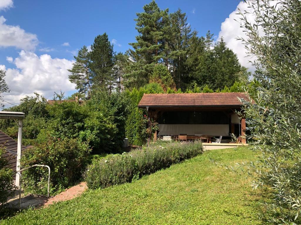 Maison/Gite Familial Dans Le Jura A 200M Du Lac Avec Piscine Privee Marigny  Kültér fotó